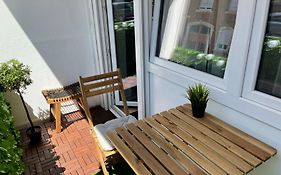 Blick Auf Den Weinberg - Apartment Mit Balkon
