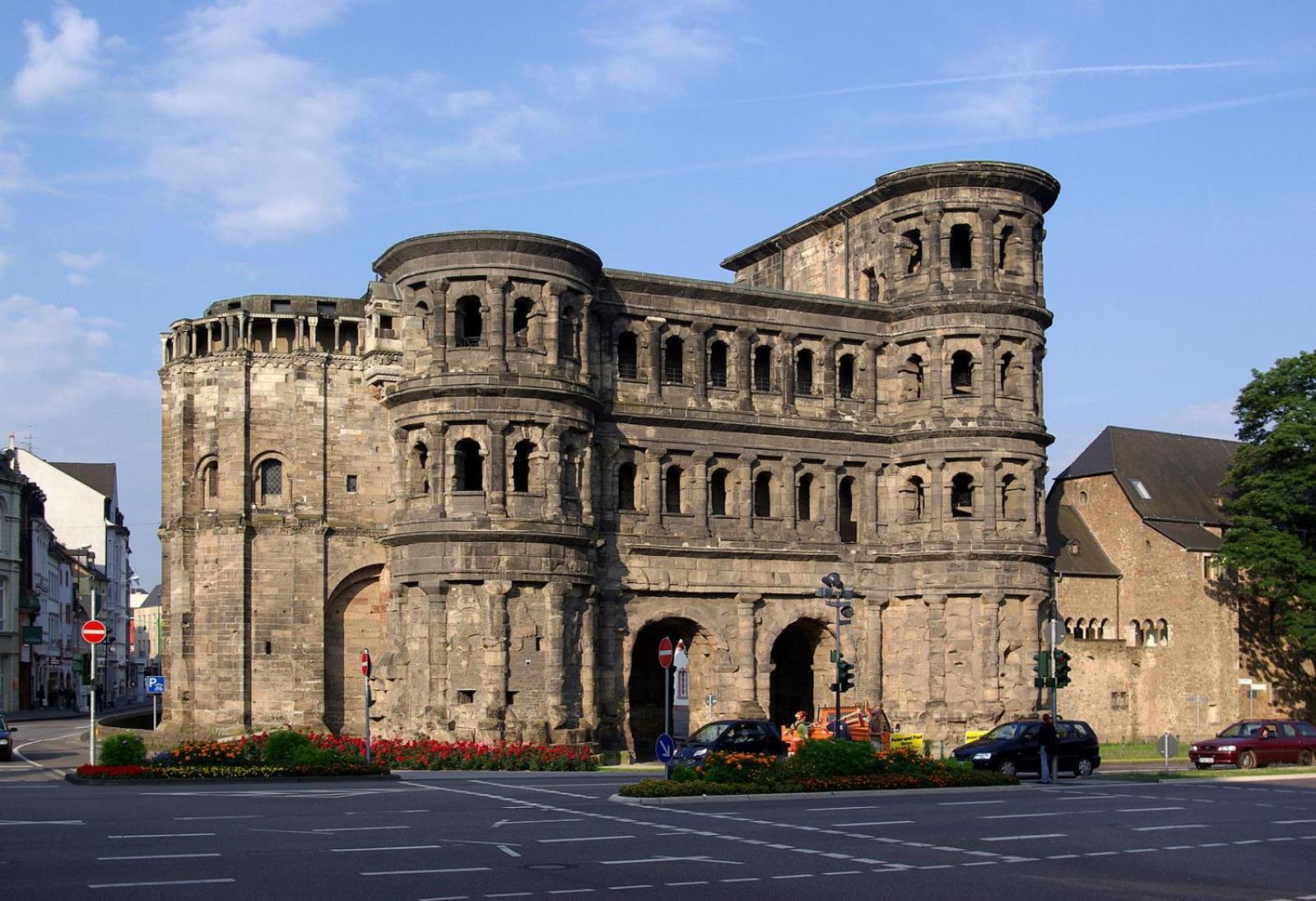 Blick Auf Den Weinberg - Apartment Mit Balkon Trier Exterior foto